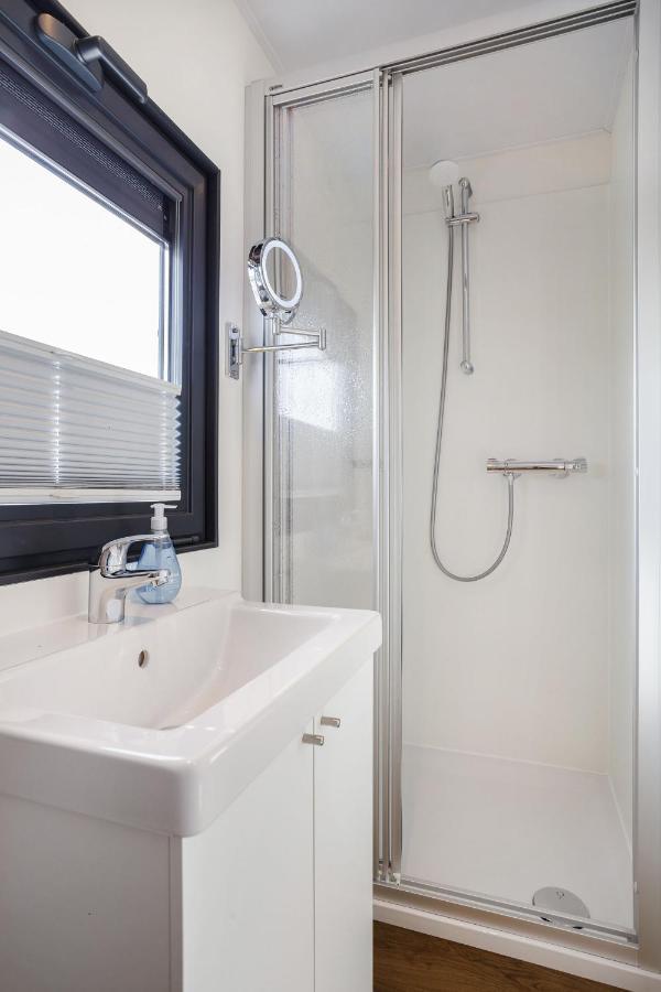 Welcome In - Houseboat Agua Dolce Met Tuin, Paviljoenwei 4, Sneek - Offingawier Luaran gambar